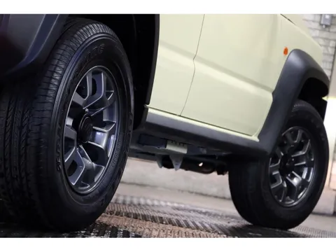 Suzuki Jimny Nomade