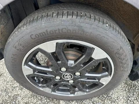 Toyota Pixis Joy