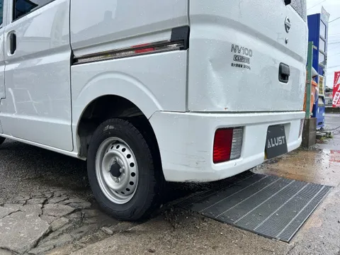 Nissan Clipper