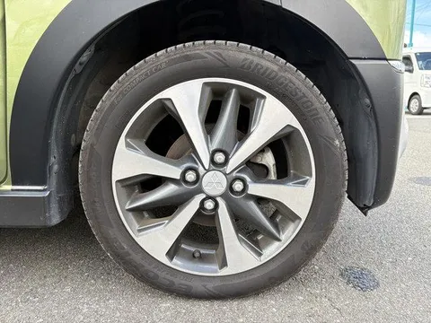 Mitsubishi eK X