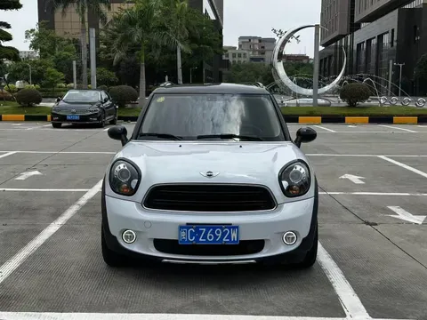 MINI Countryman