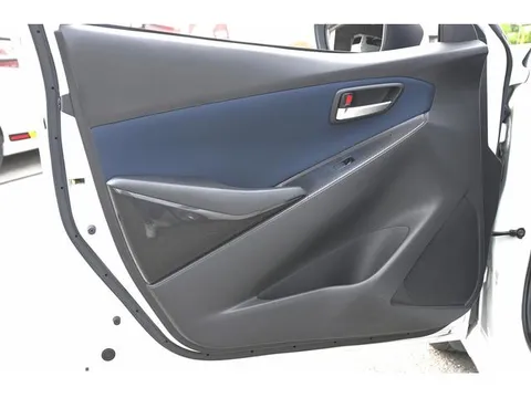 Mazda Mazda2 (Demio)