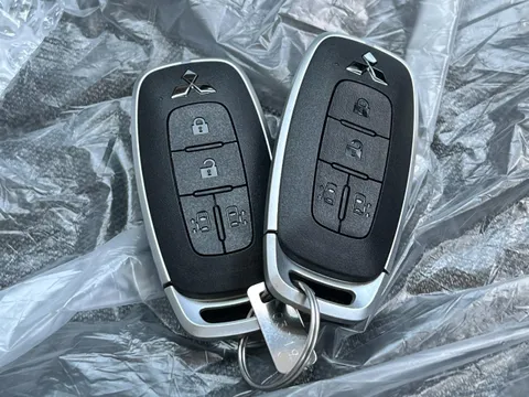 Mitsubishi Delica Mini