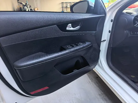 Kia Cerato (K3)