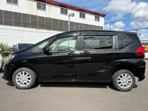 Honda Freed Plus
