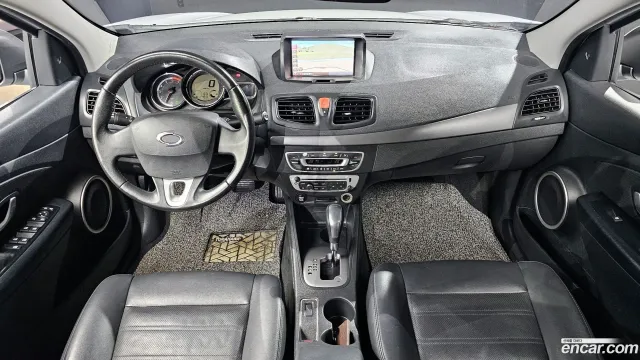 Renault SM3