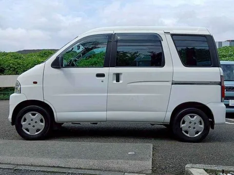 Daihatsu Atrai Wagon
