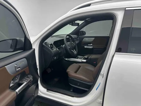 Mercedes-Benz Mercedes-Benz GLB