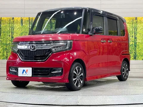 Honda N-BOX Custom