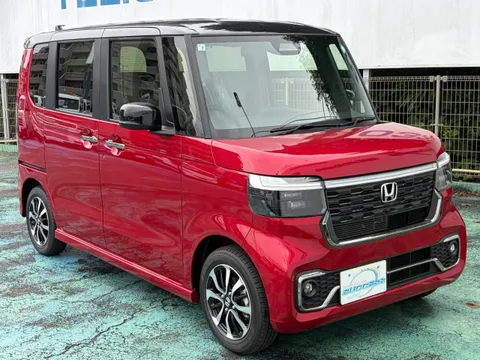 Honda N-BOX Custom
