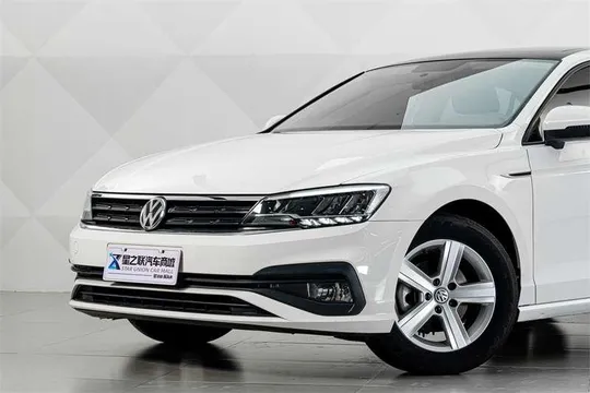 Volkswagen Lamando