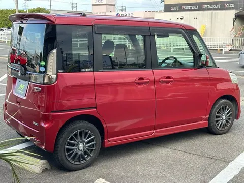 Suzuki Spacia