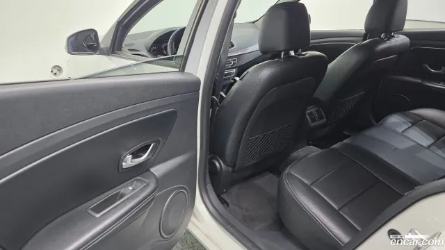 Renault SM3