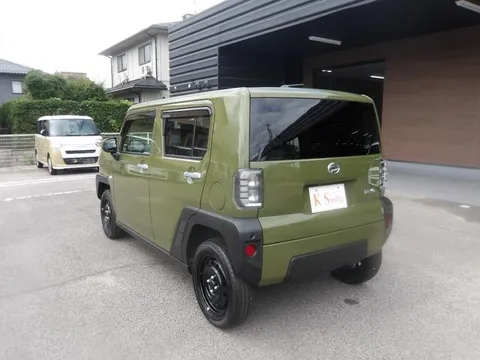 Daihatsu Taft