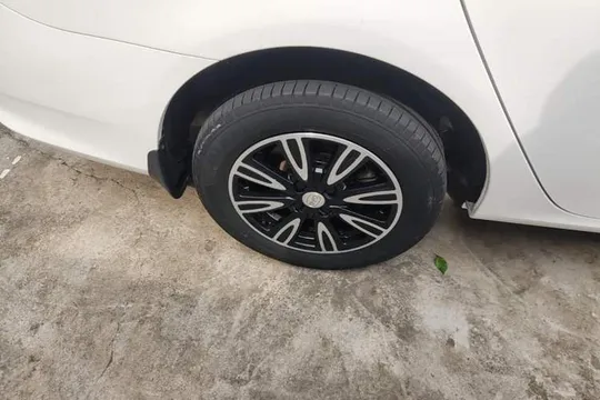 BYD F3