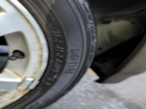 Daihatsu Naked