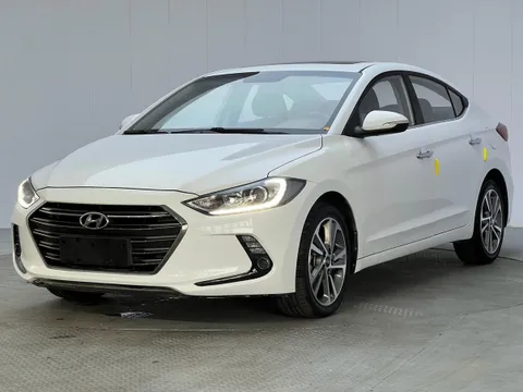 Hyundai Elantra (Avante)