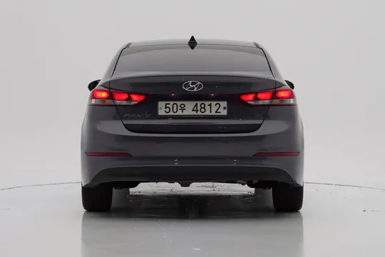 Hyundai Elantra (Avante)