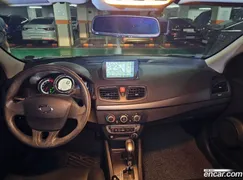 Renault SM3