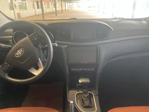 Bestune B50