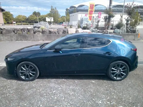 Mazda MAZDA3 Fastback