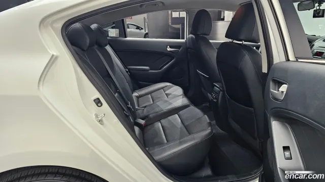 Kia Cerato (K3)