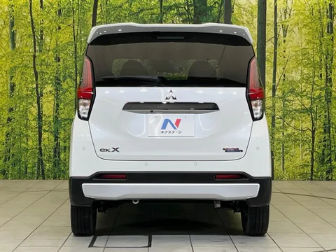 Mitsubishi eK X