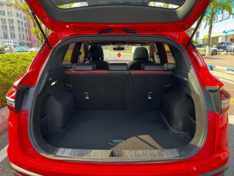 Geely Coolray (Binyue)