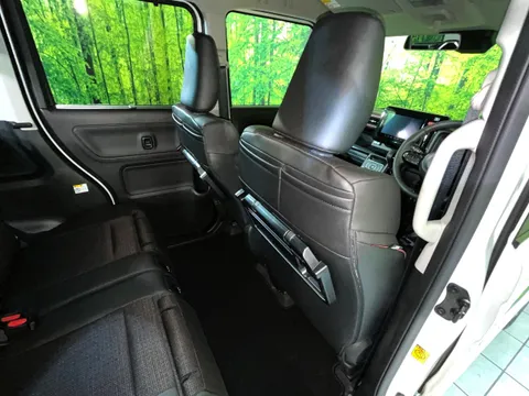 Suzuki Spacia Custom