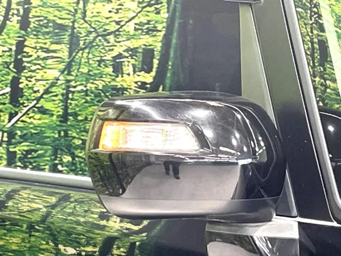 Honda N-BOX Slash