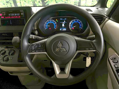 Mitsubishi eK Space