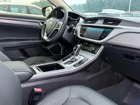 Geely Emgrand GL