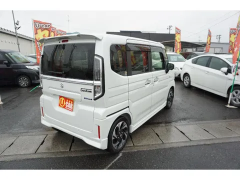Suzuki Spacia Custom