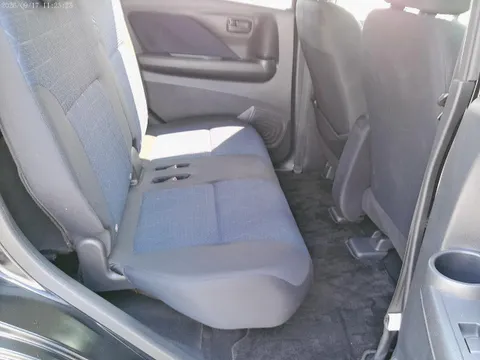 Mitsubishi eK X