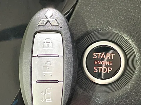 Mitsubishi Delica Mini