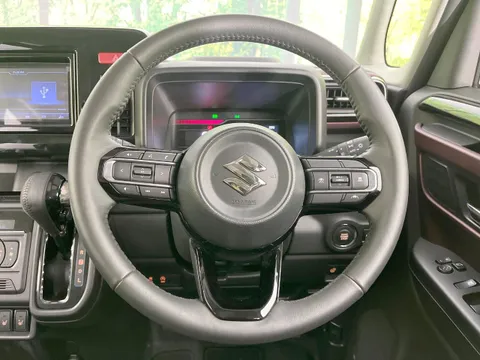Suzuki Spacia Custom