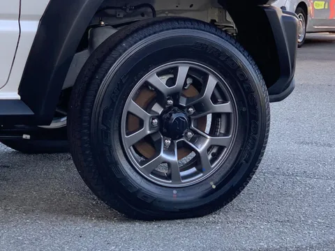 Suzuki Jimny Nomade