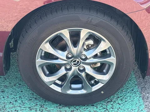 Mazda Mazda2 (Demio)