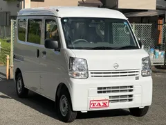 Nissan Clipper Van