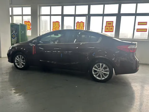 Kia Cerato (K3)
