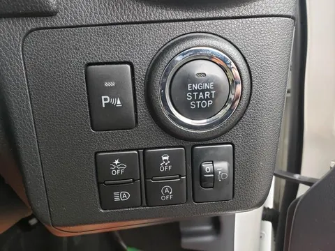 Daihatsu Mira Tocot