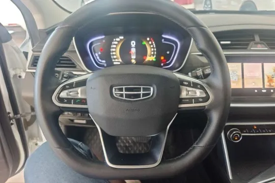 Geely Binray