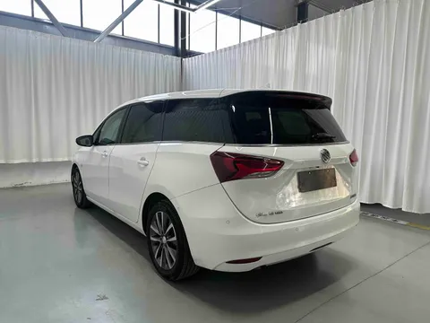 Buick GL6