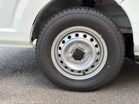 Mazda Scrum Truck