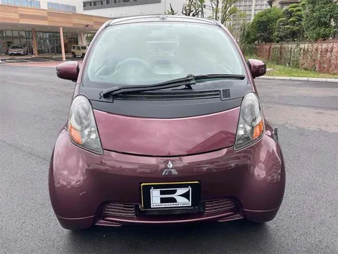 Mitsubishi I