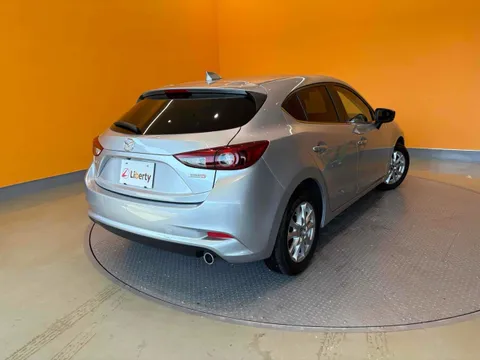 Mazda Axela Sport
