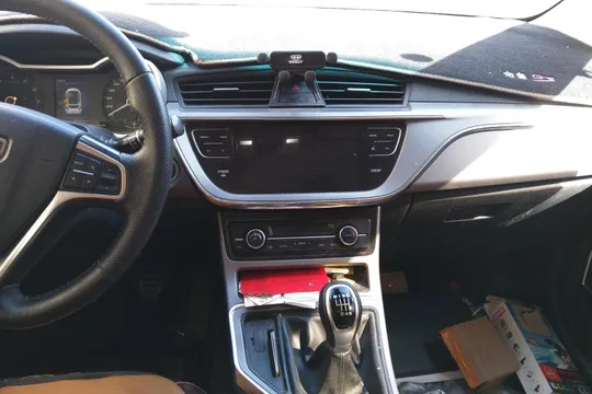 Geely Emgrand GS