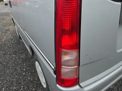 Subaru Sambar Van