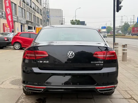 Volkswagen Magotan