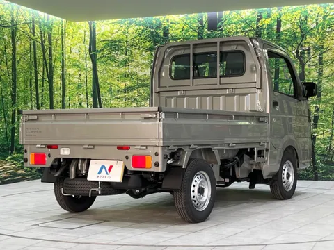Nissan Clipper Truck